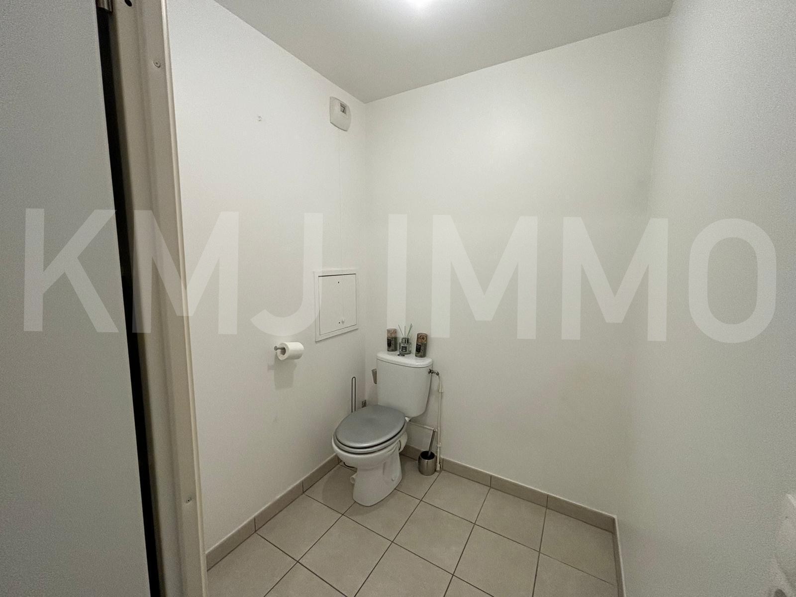 WhatsApp Image 2024-12-26 at 22.29.18 (1)